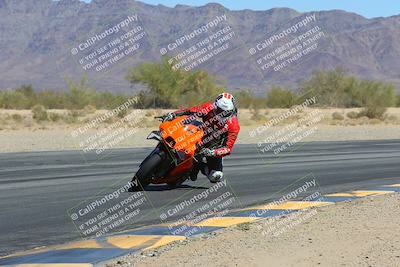 media/Mar-24-2025-Moto Forza (Mon) [[57ce5c5cff]]/1-Advanced Group/Session 3 (Turn 6 Inside)/